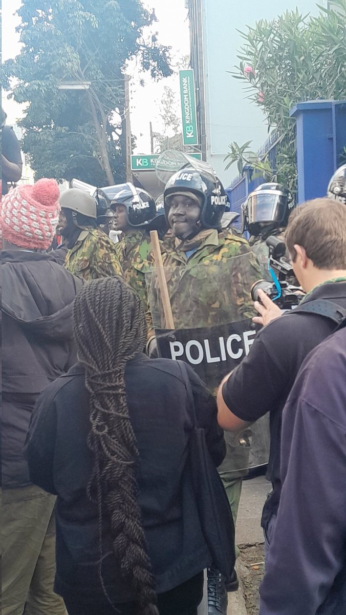 kenyasgossips's tweet image. No masks for Police Officers today