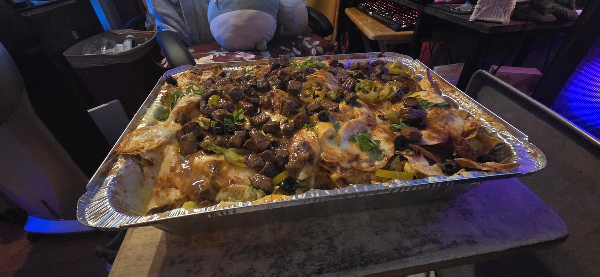 imfoopinghere's tweet photo. Super bowl ass nacho tub thanks tara https://t.co/ETgsKBO5Wp