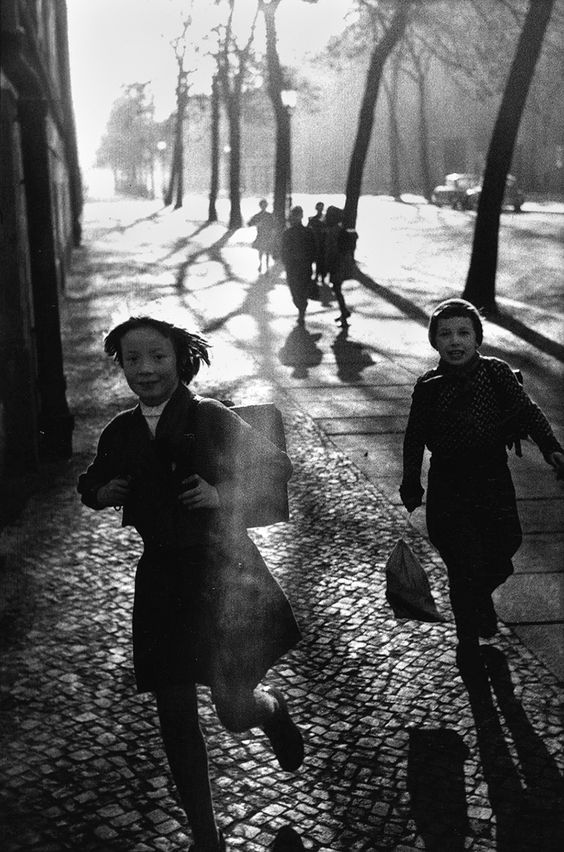 Running to school. Leipzig, Germany, 1965

Leonard Freed