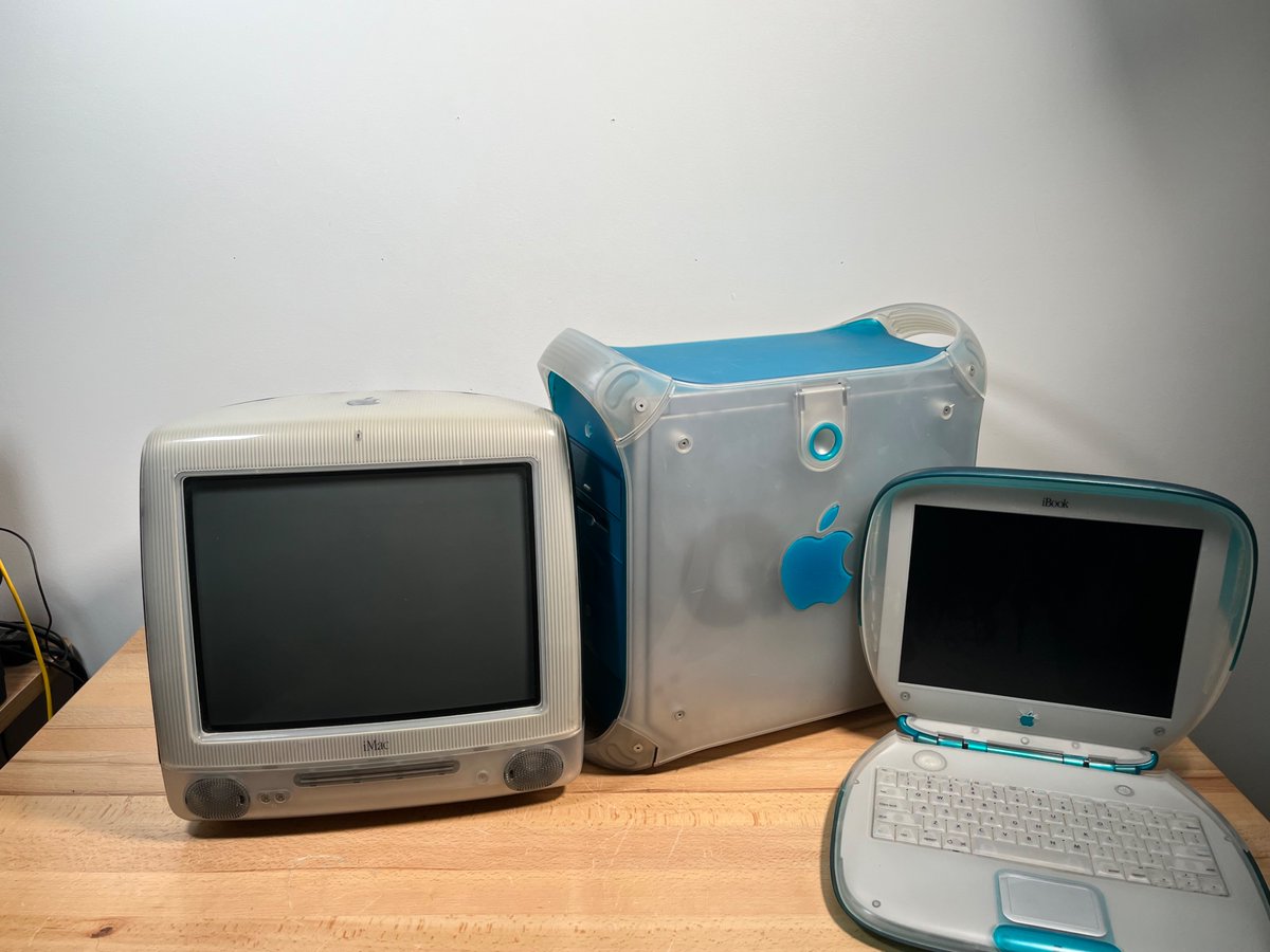DistrosProjects's tweet image. G3 group photo!!