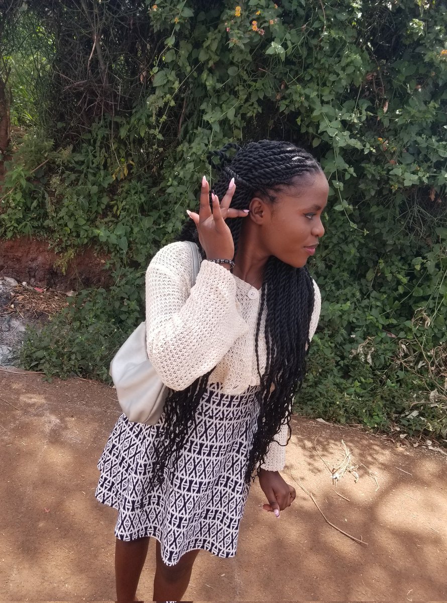 nasti 💆🏾 (@kawirabrenda231) on Twitter photo ndio natokea sasa 
mko wapi??? ndio natokea sasa 
mko wapi???