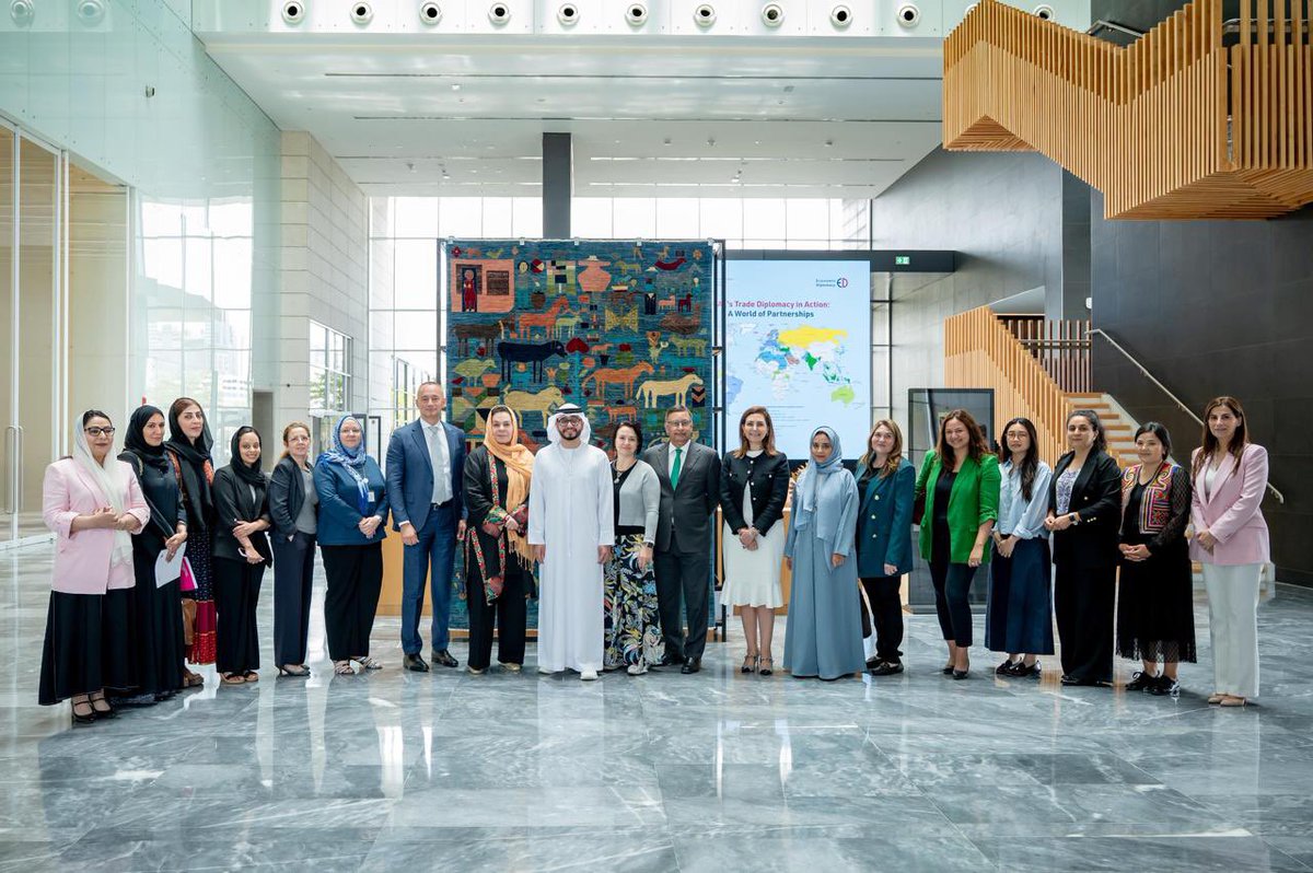 DrMouzaAlShehhi (@drmouzaalshehhi) on Twitter photo I had the pleasure of engaging in a meaningful conversation today with Afghan #women and representatives from the diplomatic community — reaffirming our shared commitment to advancing women’s empowerment and inclusive recovery. <a href="/AGDAUAE/">Anwar Gargash Diplomatic Academy</a> I had the pleasure of engaging in a meaningful conversation today with Afghan #women and representatives from the diplomatic community — reaffirming our shared commitment to advancing women’s empowerment and inclusive recovery. <a href="/AGDAUAE/">Anwar Gargash Diplomatic Academy</a>