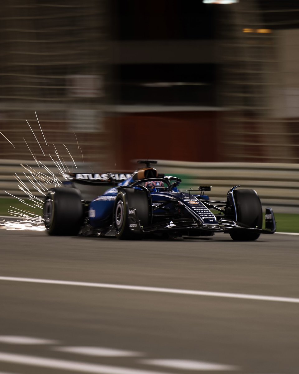 From raw power to data-driven precision. ⚡️  F1 evolved from mechanical courage to high-tech innovation. We're using that same blend of urgency and collaborative mindset to accelerate a cure for dementia.   

Join us in this race ➡️ raceagainstdementia.com