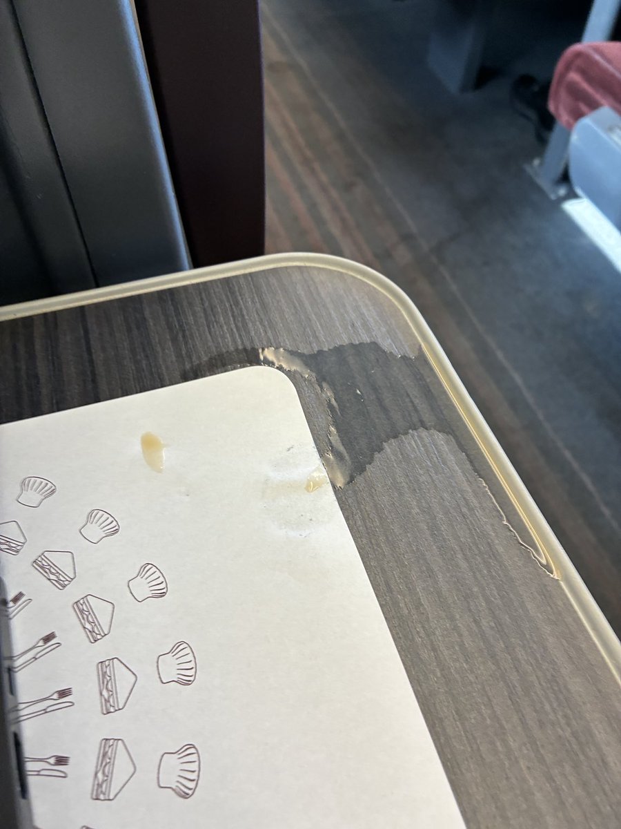 The now familiar effect of travelling ECML when you don’t do real-time monitoring of your freshly-delivered cup of tea. A stain on the permanent way / rolling stock interface. And before Mk IV-o-philes take to their keyboards, same thing happened on them (see earlier post)