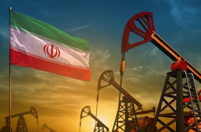roydadnaft's tweet photo. Despite recent days of heightened #tensions following #Israeli’s imposed war, #Iran's daily #oil_production has continued without disruption and all #oil installations remain operational, according to the National Iranian #Oil Company (#NIOC).
https://t.co/NW991FKMzj https://t.co/C3JTIvgS2D