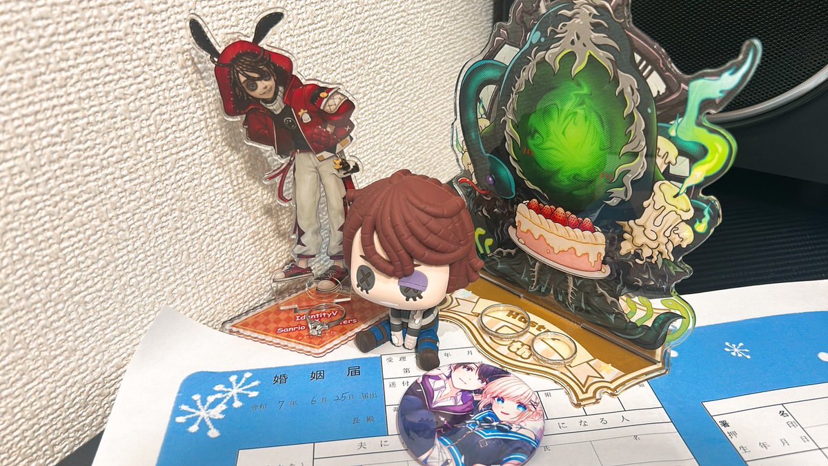 pledgemind's tweet photo. 本日
入籍しました💍
2人助け合いながらがんばっていきます！
ぶるandるーとをよろしくお願いします✨

証人になってくれた、めめさん！炭さん！ありがとうございます☺️✨
@IdentityV_JRA  

@tansan007002 https://t.co/Ps8cEbCp3X
