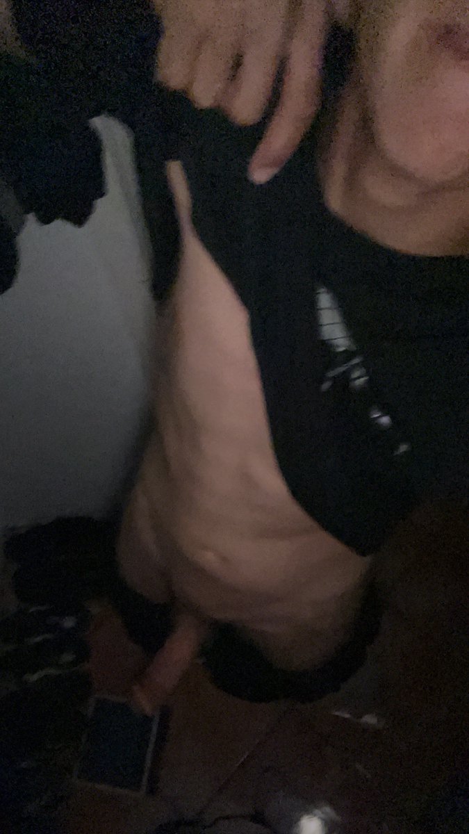 Lmk add me need all the bttms 🤤🤭