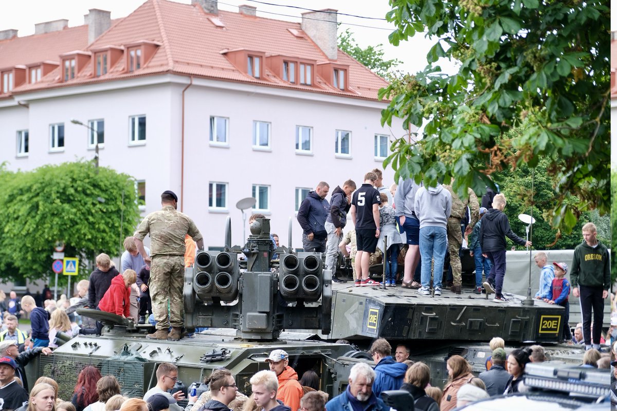 NATO Battlegroup Estonia (@natobgest) on Twitter photo Victory Day also included a static display by he battlegroup, which was met with huge enthusiasm by the crowds attending
#NATO #WeAreNATO #StrongerTogether #estonia #britisharmy #armeefrancaise #kaitsevagi <a href="/DefenceOps/">Defence Operations 🇬🇧</a> <a href="/FrForcesEstonia/">French Forces in Estonia</a> <a href="/hqmncne/">HQ Multinational Corps Northeast</a> <a href="/Kaitsevagi/">Estonian Defence Forces | Eesti Kaitsevägi</a> Victory Day also included a static display by he battlegroup, which was met with huge enthusiasm by the crowds attending
#NATO #WeAreNATO #StrongerTogether #estonia #britisharmy #armeefrancaise #kaitsevagi <a href="/DefenceOps/">Defence Operations 🇬🇧</a> <a href="/FrForcesEstonia/">French Forces in Estonia</a> <a href="/hqmncne/">HQ Multinational Corps Northeast</a> <a href="/Kaitsevagi/">Estonian Defence Forces | Eesti Kaitsevägi</a>