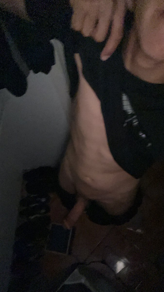 Where the bttms @???🤤🥴😈