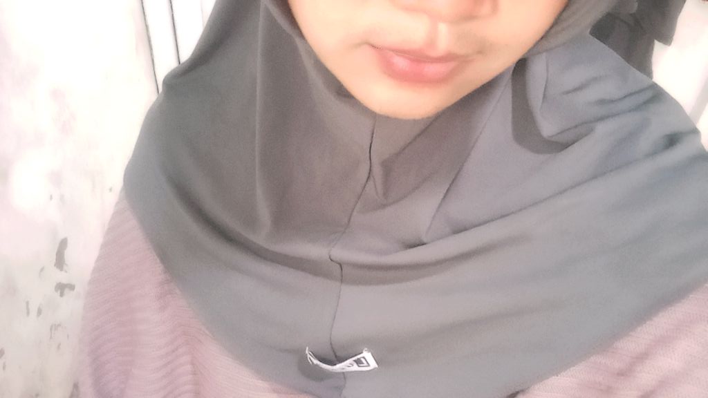 clystjane's tweet photo. new account guyss, follow yaww😘
#cdermuslim #cderhijab #cdersolo #cderjogja #cderjilab https://t.co/YRA80oyVs0