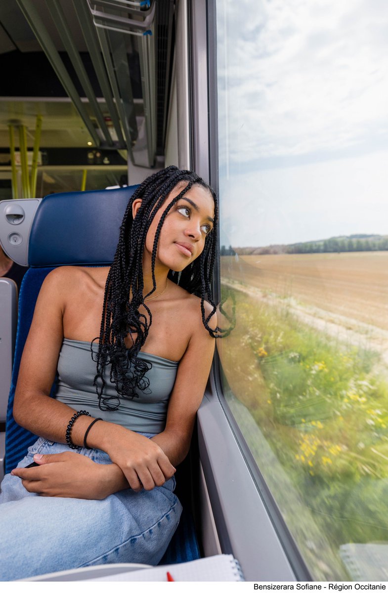 Occitanie's tweet photo. L'#Occitanie donne de la voix pour sauver nos voyages en train 📢
➕ de 19 000 personnes ont déjà signé la pétition pour préserver chaque km de voie ferrée dans nos territoires
✊
La mobilisation se poursuit ❗️
Chaque signature compte 👉https://t.co/uJQuwpP7rl
_
#TrainsOccitanie https://t.co/S9lIRgLAOY