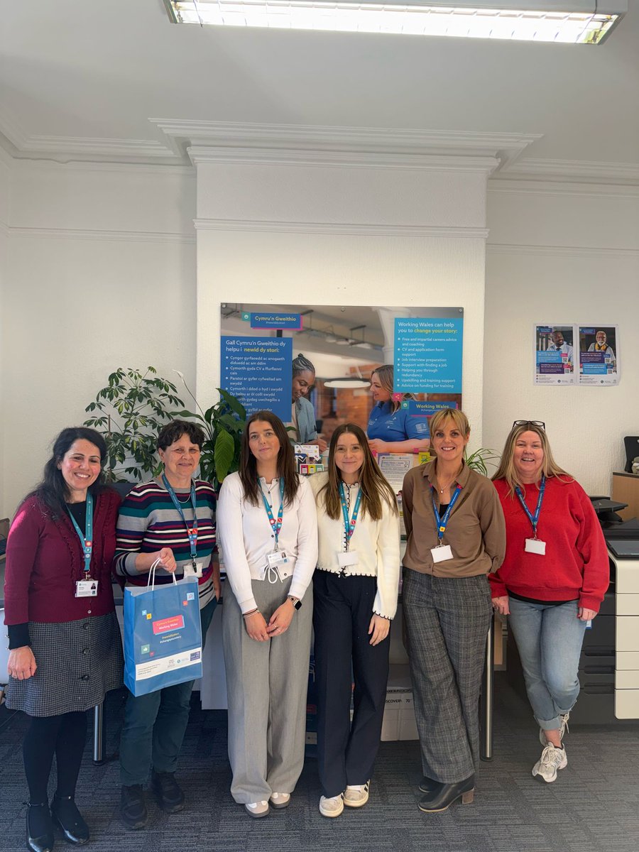 CareersWales's tweet image. Ready for Work?  
 
If you’re local to #Bangor, #Porthmadog, #Llandudno or #Wrexham, pop into your local Careers Centre TODAY for our Ready for Work events📍

✅ CV help
✅ Live job vacancies
✅ Interview advice

No need to book – just drop in, 3– 6pm.
careerswales.gov.wales/events/ready-f…