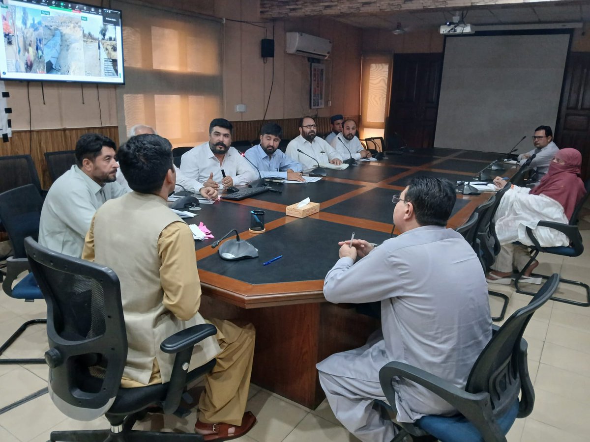 SustainableUnit's tweet photo. Progress Review meeting on Special Integrated Area Development Package, North Waziristan district, held under the Chairmanship of Director General Mr. Khalid Zaman, Sustainable Devolvement Unit, P&amp;D Department in the Committee room of SDU, on 25th June, 2025. https://t.co/VnSVHZqrUf