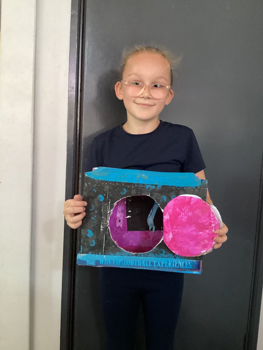 Look at this amazing cave one of our pupils made as part of her Home Learning Challenge! Inspired by our class book, Blue John #class43 <a href="/MonksdownReads/">Monksdown Reads</a> <a href="/MonksdownMakes/">MonksdownMakes</a>