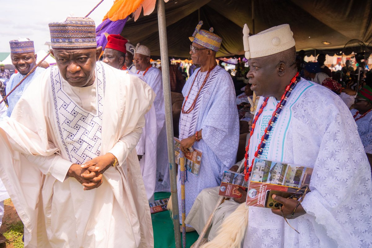 SundayKarimi's tweet image. It was a delight to celebrate Ekinrin-Adde Day with my dear friend and the good people of the community.
I’m always proud to identify with our culture, heritage, and values. Seeing the unity and vibrancy of our people reminds me that our strength lies in our identity.
One…