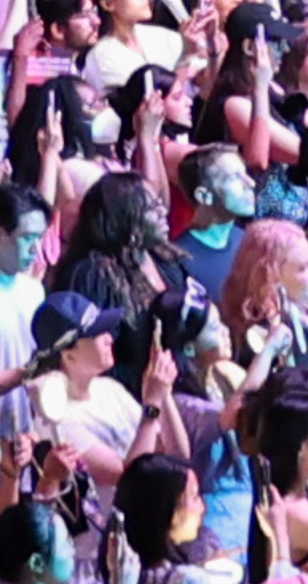 Jeff Benjamin tweet media