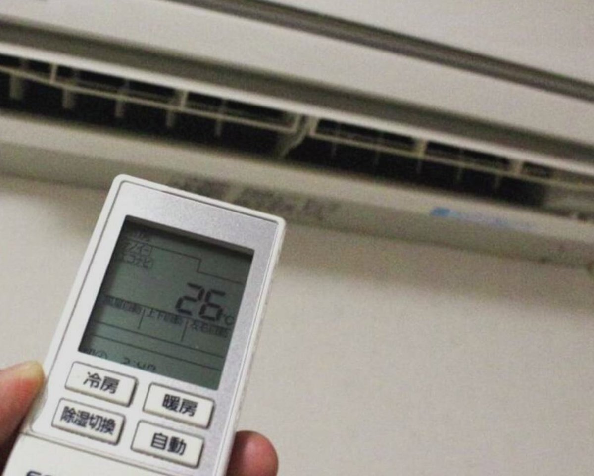 【驚愕】室内熱中症死の6人に1人が冷房のつもりが暖房、風が出てないなど「エアコン不適切使用」だったことが判明

特に高齢者に多く、他にもリモコンの電池切れや、送風モードだったなどの事例もあった模様。

ブレーキとアクセルも間違えるんだから、そりゃ間違えますわ。
#熱中症 #エアコン