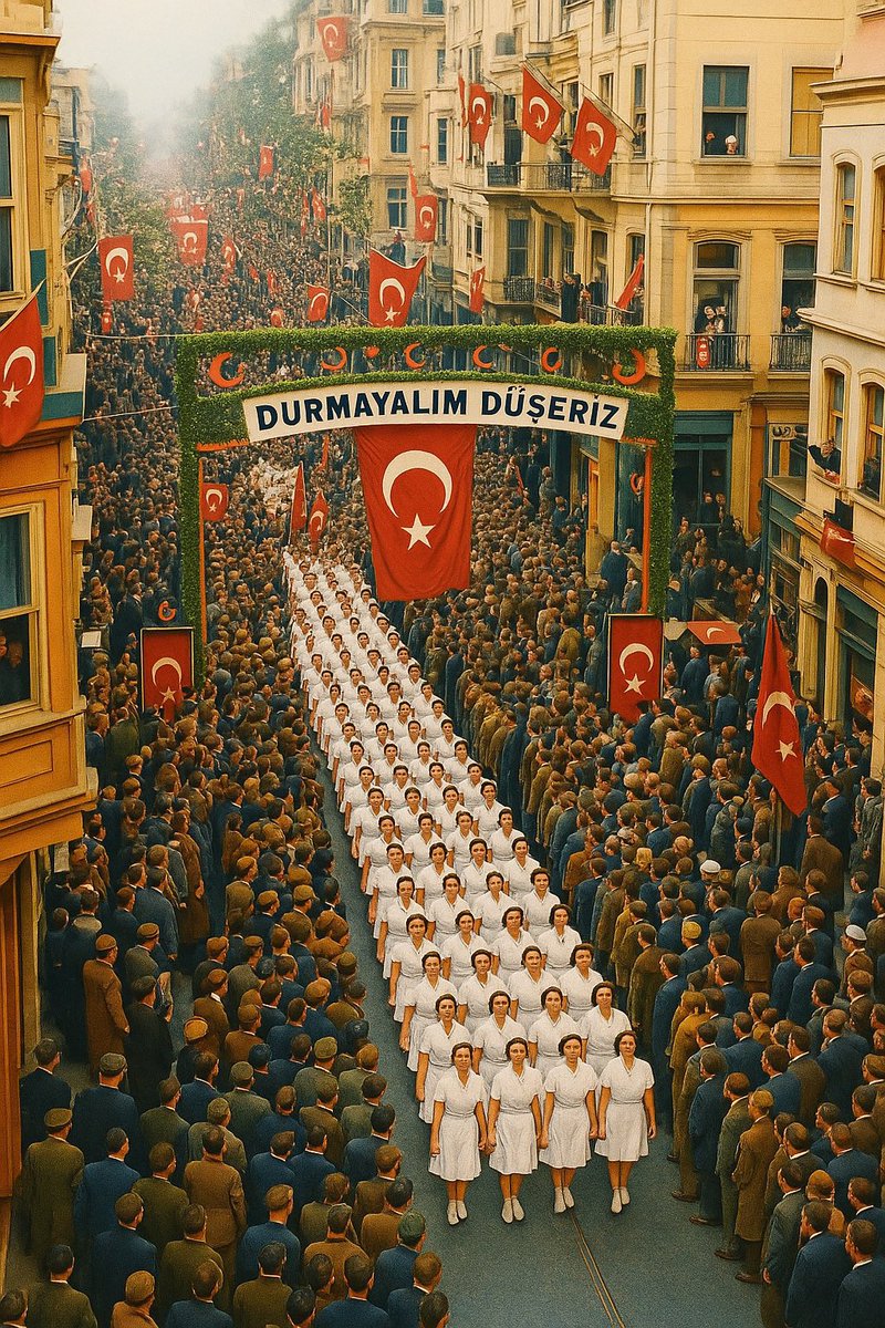 dengetembur's tweet photo. Yaşasın cumhuriyet ❤️🤍 https://t.co/fakC9SASon