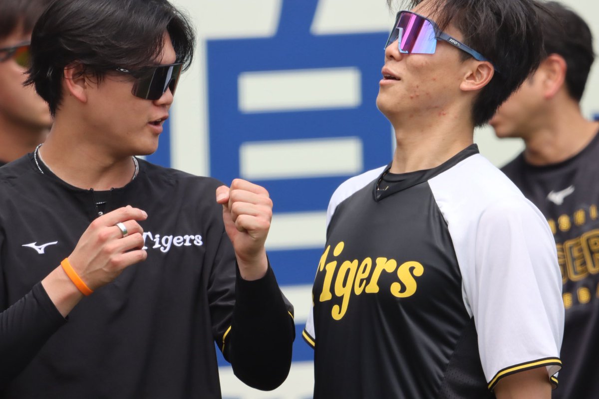 ___tiger74's tweet photo. およゆあ兄弟撮れた楽パ最高だったな🙂‍↕️

#及川雅貴 #湯浅京己 https://t.co/3E2SDigIvn
