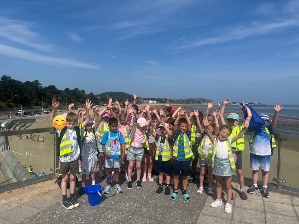 Dee Point Venus tweet media