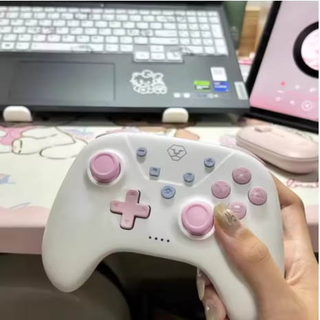Aolion_aolion's tweet image. She’s cute. She’s strong. She’s ready to game. 🎮💅
Aolion Rococo — the controller that matches your aesthetic and your skill.
#Aolion #SwitchController #PlayPretty #usagamer #usagaming #madeforgamers #americanstyle #techusa #usaus