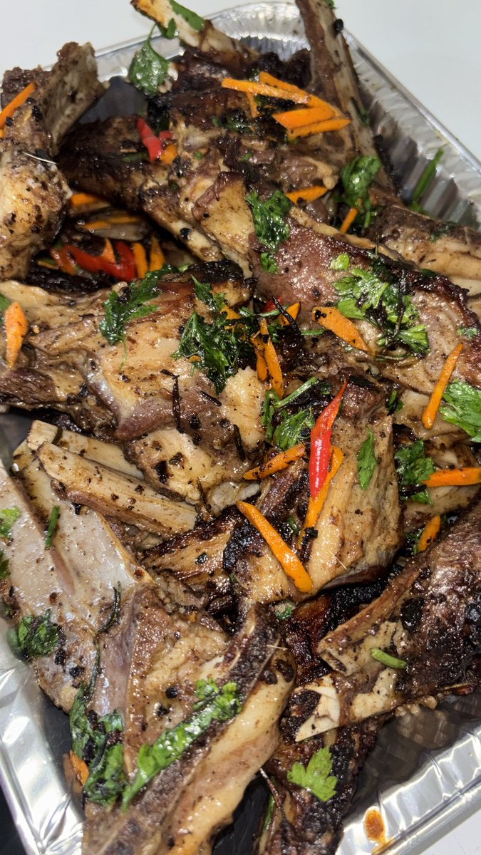 TheKiichen's tweet photo. Lamb chops 🥩x Seafood Boil 🦐🦞 https://t.co/ns5ZUFM3vi