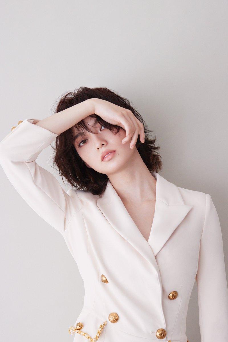 MUSIC_ON_TV_PR's tweet image. ⋆⸜ こちらも明日放送⸝⋆
╭━━━━╮
#AsIAm_平手友梨奈
放送記念
╰v━━━╯
📺#平手友梨奈 特集
ミュージックビデオ特集をオンエア🐼
🚃山手線 -short ver.-
💃ダンスの理由
🦦かけがえのない世界
🔥bleeding love
他
📅7/27(日)20:30~
📱スマホ視聴可
🔗m-on.jp/program/detail…
