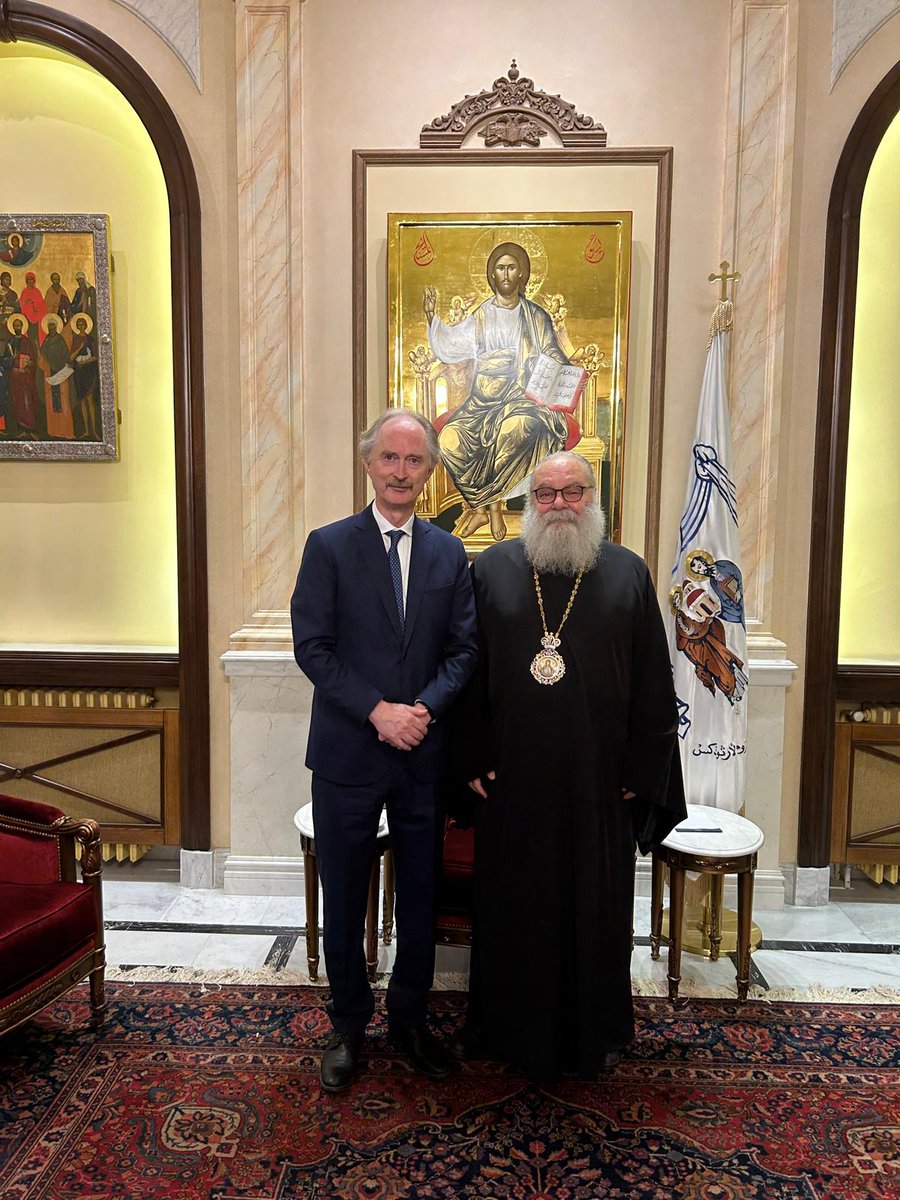 UNEnvoySyria's tweet photo. قدمت احتراماتي لصاحب الغبطة يوحنا العاشر يازجي  وعبّرتُ عن خالص تعازيّ إثر الاعتداء الإرهابي المروّع على كنيسة مار إلياس. ناقشنا أهمية الوحدة الوطنية، والتضامن بين جميع مكونات المجتمع ، والمساءلة، والحاجة الملحة إلى حماية السلم الأهلي في سوريا @GeirOPedersen https://t.co/oq20pBYKhv