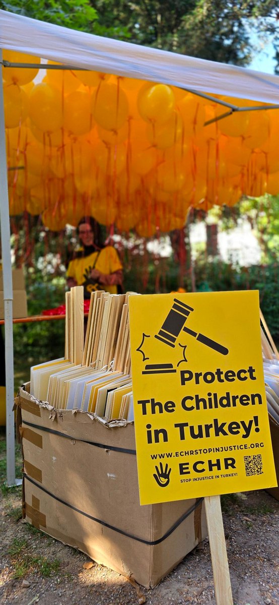 OthersInfo's tweet photo. Stage is set up, justice wall is erected, putting finishing touches here in #Strasbourg for #justiceforall demonstration. 
👉Join us, watch live, share and spread the news! 
https://t.co/bPCgQd5YH2 https://t.co/44l8Kqg4eC