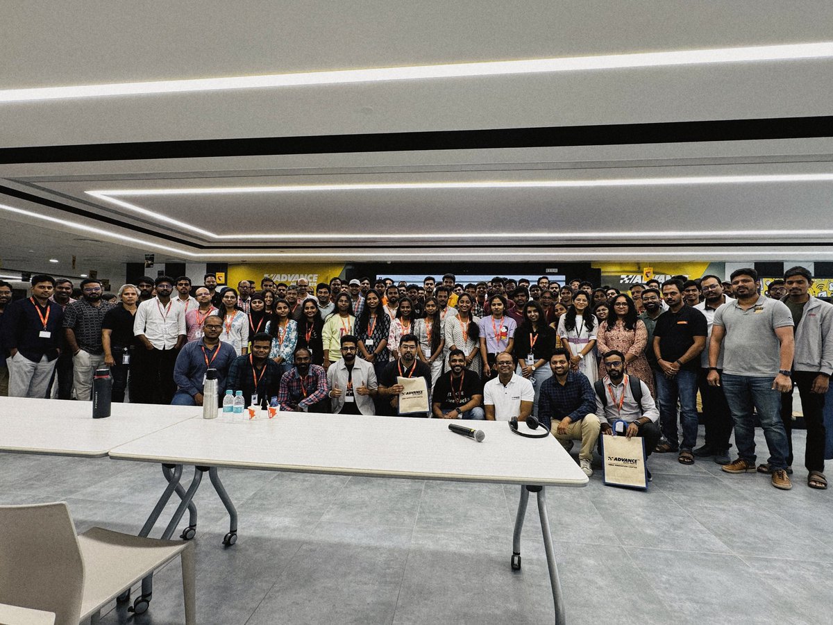 hydPython's tweet image. 🎉 That’s a wrap on the #HydPy June Meetup! From Python hacks to data pipelines & hands-on workshop, what a power-packed day of learning!
🙌 Big thanks to our speakers, volunteers & audience.
👏 Special shoutout to @AdvanceAuto for being our host & cheers to our quiz winners!