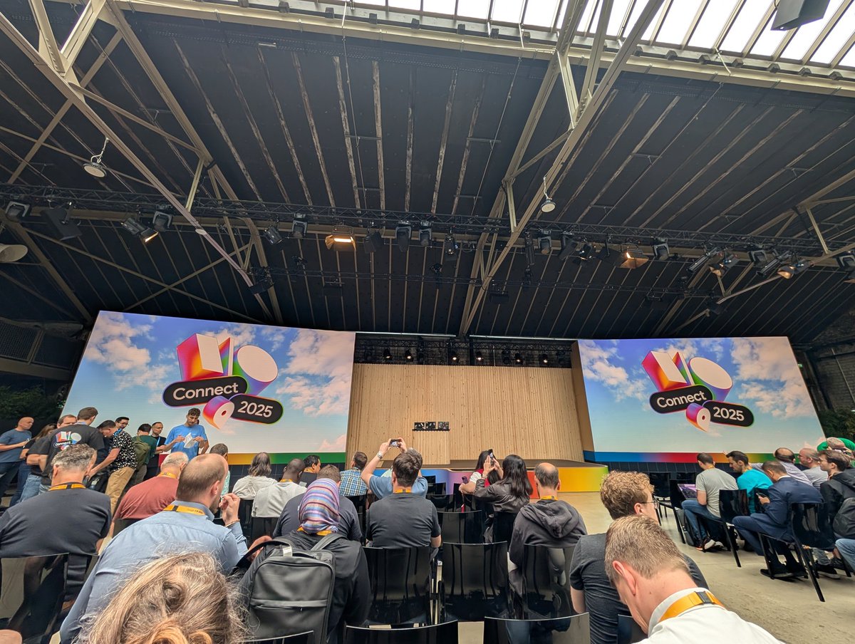 Rkallencode's tweet image. Hallo! #GoogleIOConnect
