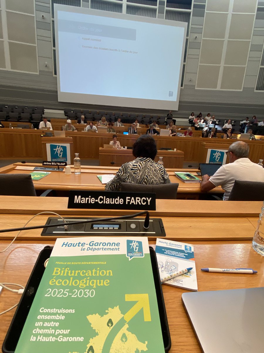 Marie-Claude Farcy (@mcfarcy) on Twitter photo 🌍 Le mur du changement climatique est devant nous et il est temps de bifurquer. <a href="/SebVincini/">Sébastien Vincini</a>
🔴 En cette 2eme journée de #SessionHG des mesures décisives pour la bifurcation écologique avec une feuille de route ambitieuse pour 2025-2030. ▶️ cd31.net/session 🌍 Le mur du changement climatique est devant nous et il est temps de bifurquer. <a href="/SebVincini/">Sébastien Vincini</a>
🔴 En cette 2eme journée de #SessionHG des mesures décisives pour la bifurcation écologique avec une feuille de route ambitieuse pour 2025-2030. ▶️ cd31.net/session