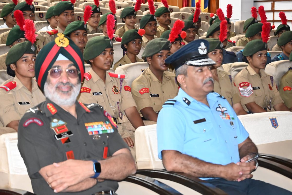 1 Telangana Girls Bn NCC Secunderabad tweet media