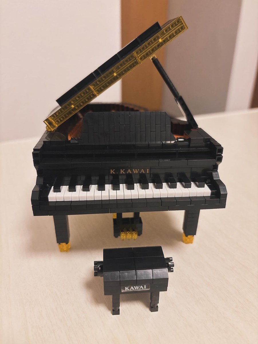 81206Chihiro's tweet image. つくってみた🎹✨️

 #kawai  #グランドピアノ  #ナノブロック