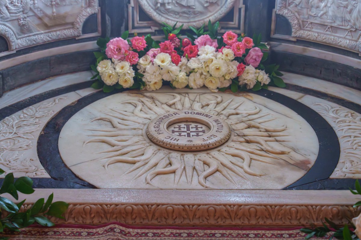 custodiaTS's tweet image. In Ain Karem, nestled among the hills west of Jerusalem, the Custody of the Holy Land celebrated the solemnity of the Nativity of Saint John the Baptist.
Read the full article here: custodia.org/en/news/the-vo…