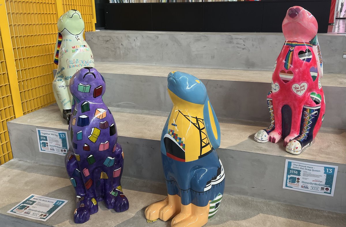 SuffolkArchives's tweet image. We’ve three more Hop to It hares at The Hold in Ipswich. Together We Hop, Betsy the Book Bunny, & The Proud Hare – John the Drag Queen join Felix the Hare (included below) & Hare-obics. The @StElizabethHosp @wildinart trail runs until 29 Aug. #Fundraising #CommunityArt #Suffolk