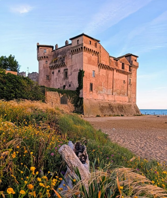idea_radio's tweet photo. Presentato questa mattina in Regione Lazio il ricco cartellone di eventi estivi del Castello di Santa Severa, "Vivi il Castello" 
https://t.co/ksPEBIZJlF  Ideanews24 https://t.co/qNVgH9E7Ph