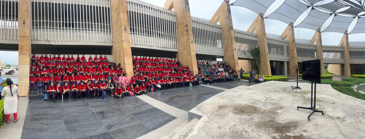 InfoGujcost's tweet image. To witness this proud moment, #GUJCOST officials, along with participants from #RSCs and #CSCs across #Gujarat, watched the historic launch of #AxiomMission4 carrying Indian astronaut Group Captain #ShubhanshuShukla from Kennedy Space Center. 

A moment of #pride for #India and