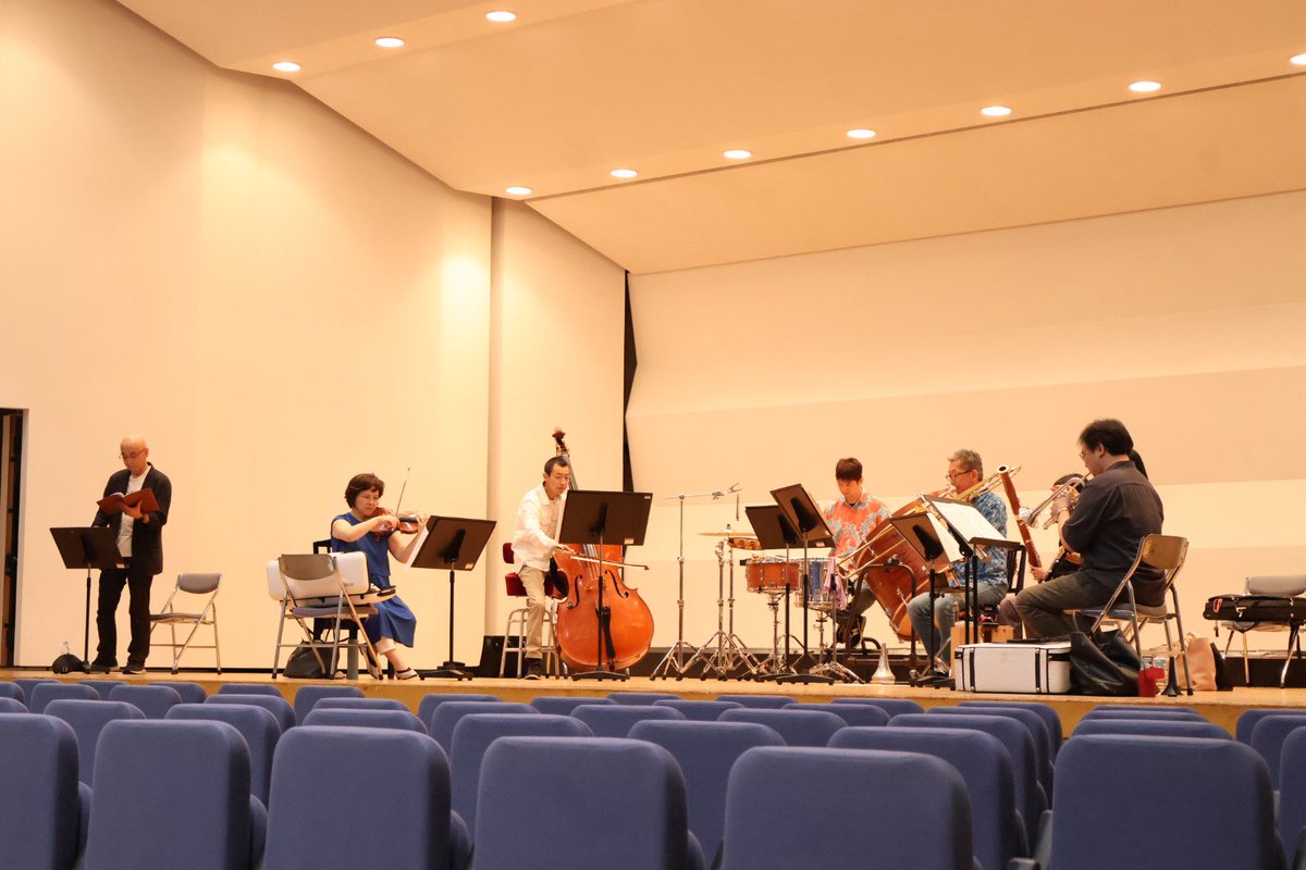 本日は室内楽シリーズVol.3「兵士の物語」
語りの #後藤卓也 さん入られてのリハーサルでした。
27日(金)電気文化会館で18:45開演です❗️
ご来場お待ちしております♪
チケット🎫
chubuphil.tstar.jp/cart/fc/CP/log…

#中部フィル