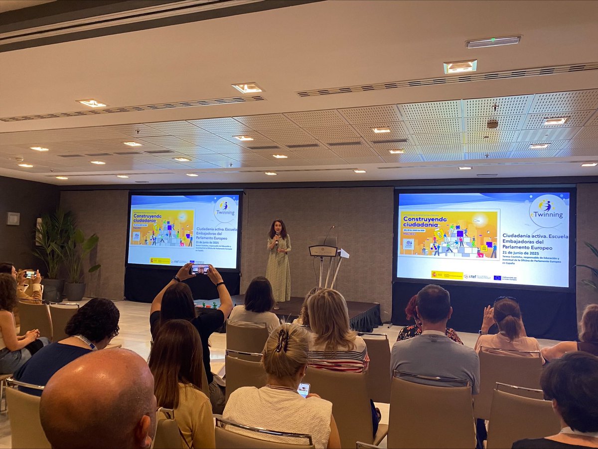 CFIELeón (@cfiedeleon) on Twitter photo 📍Madrid | 20-21 junio
Este 20 y 21 los representantes de los centros eTwinning de León se han reunido en la III Conferencia Nacional de Centros eTwinning bajo el lema “Construyendo Ciudadanía” 🏛️🤝
#eTwinning
#etwinning_cyl
#FormaciónDocente
#formacióncfiedeleón 📍Madrid | 20-21 junio
Este 20 y 21 los representantes de los centros eTwinning de León se han reunido en la III Conferencia Nacional de Centros eTwinning bajo el lema “Construyendo Ciudadanía” 🏛️🤝
#eTwinning
#etwinning_cyl
#FormaciónDocente
#formacióncfiedeleón