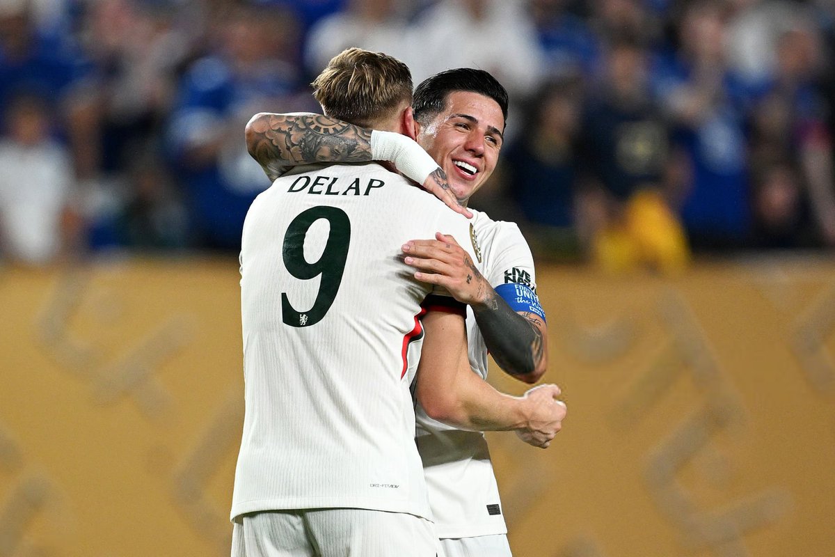 Liam_Delap00's tweet photo. Liam Delap:

— 3 games
— 1 goal
— 1 assist
— Goal contribution every 74.5 minutes. https://t.co/RyuZ8oXx9g