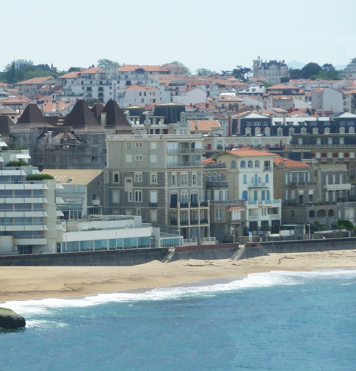 MuseeHistorique's tweet photo. 📢Il reste des places pour la #Visite #Guidée de #Biarritz par la #guide-#conférencière Isabelle de Marichalar
« LE #CHARME ENCHANTEUR DES BELLES #DEMEURES »
🗓️SAMEDI 28 JUIN
☎️Pour réserver : 05 59 24 86 28
@RadioBiarritz @Ville2Biarritz @VilleImperiale https://t.co/qG9hFSS6MK