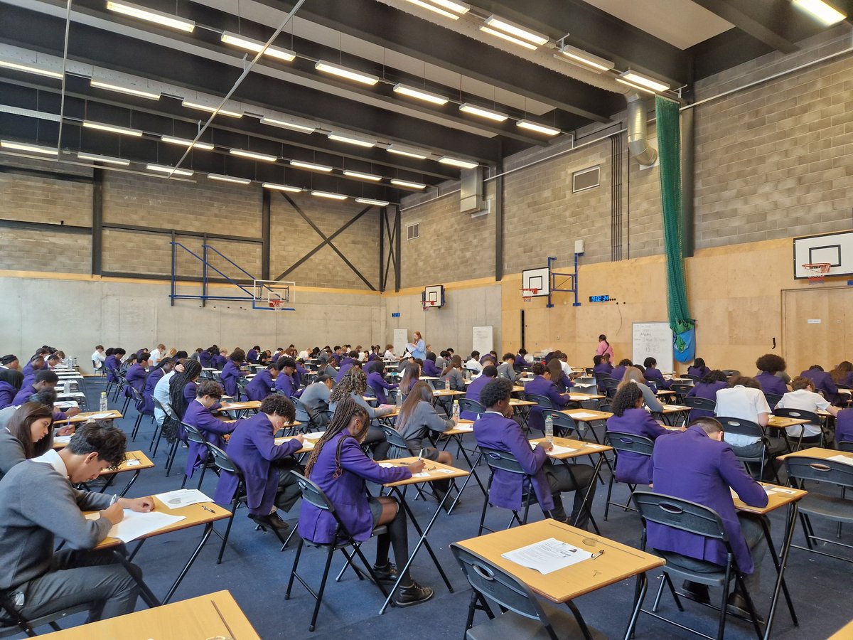 BridgeAcademyE2's tweet image. Year 10 and 12 have made an excellent start to their End of Year Pre-Public Examinations (PPE). Keep up the hard work! #PPE #mocks #gcse #hardwork