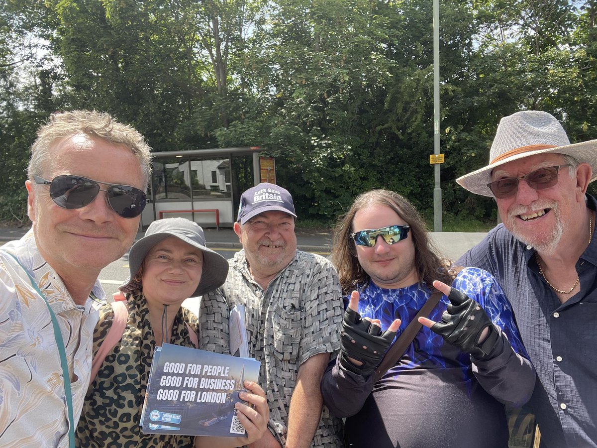 reformukbromley's tweet image. Setting off with one of the leafleting teams in Bromley Common & Holwood.
ReformUKBromley.co.uk