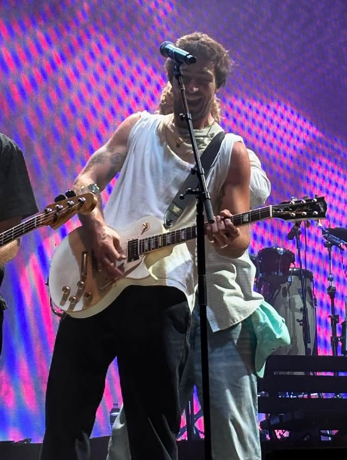 DailyRoss's tweet photo. rocky + arms 💪🏻

📸: heyitsbreanne on Instagram https://t.co/bAIhFpxXeS
