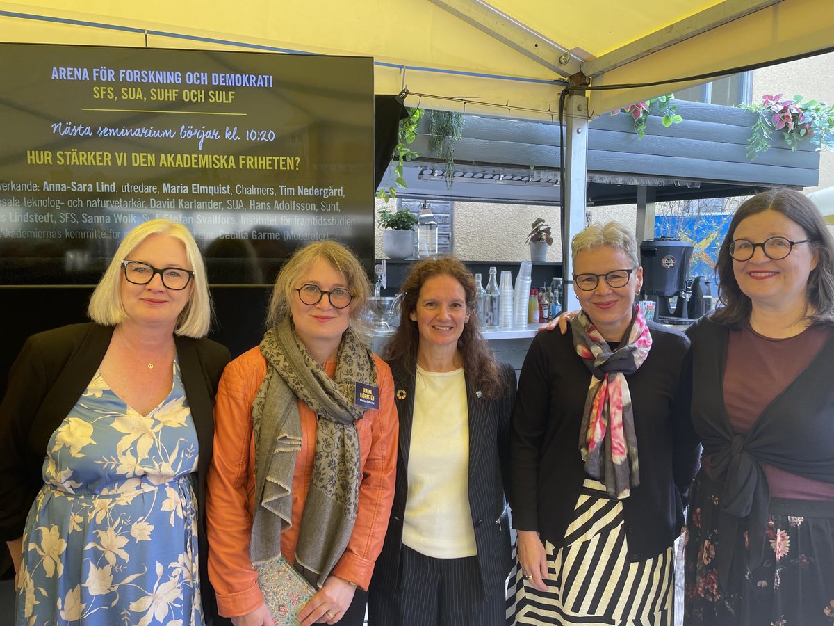 Lina Bertling Tjernberg🇸🇪🇺🇦🇪🇺 (@linabertling) on Twitter photo Vi har samtalat på temat ” Forskning + Politik = Sant! ” . Tack <a href="/MalmoUniversity/">Malmö University</a> och <a href="/vetenskapoallm/">Vetenskap & Allmänhet (Public & Science Sweden)</a> för en synnerligen intressant dialog - vetenskapallmanhet.se/kalendarium/ar… Vi fortsätter dialogen ! <a href="/almedalen/">almedalen</a> <a href="/RifoRiksdagen/">Rifos kansli</a> <a href="/KTHuniversity/">KTH Royal Institute of Technology</a> Vi har samtalat på temat ” Forskning + Politik = Sant! ” . Tack <a href="/MalmoUniversity/">Malmö University</a> och <a href="/vetenskapoallm/">Vetenskap & Allmänhet (Public & Science Sweden)</a> för en synnerligen intressant dialog - vetenskapallmanhet.se/kalendarium/ar… Vi fortsätter dialogen ! <a href="/almedalen/">almedalen</a> <a href="/RifoRiksdagen/">Rifos kansli</a> <a href="/KTHuniversity/">KTH Royal Institute of Technology</a>