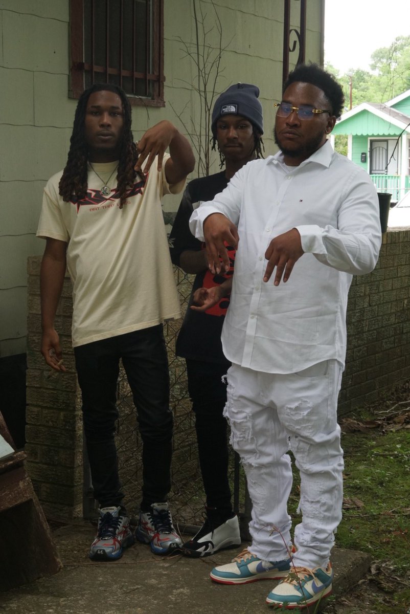 ELMorroRec's tweet image. Live my life in mystery I’m mysteriously a mystery #LongLiveRome🕊️