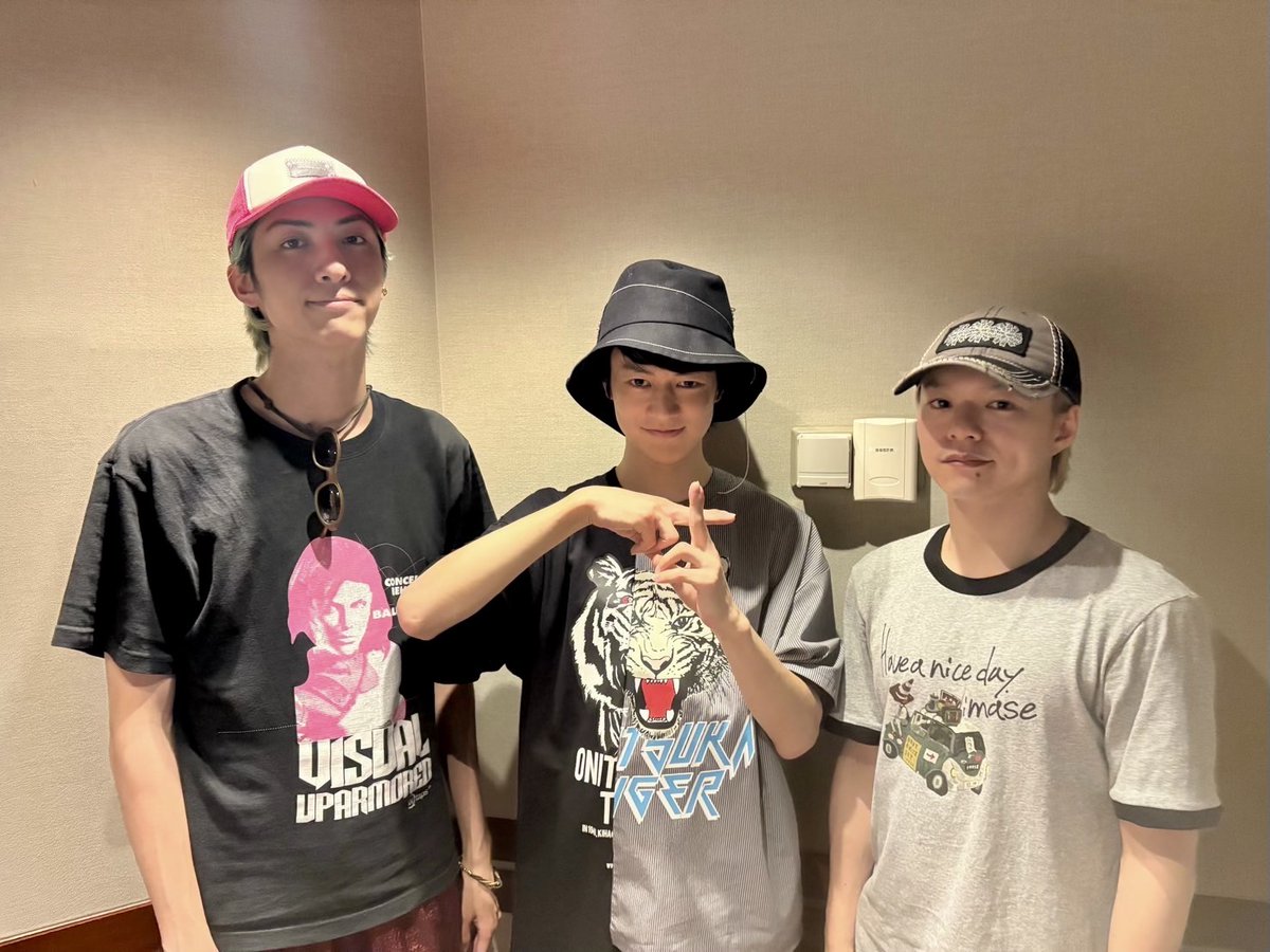 ／
配信スタート！🎙
#AuDee プレミアム
「SUPER★DRAGONのGROW UP DRAGON」
＼

今週は #古川毅 #伊藤壮吾 #志村玲於 の3名でお届け💫

🔗 プレミアム本編
audee.jp/voice/show/107…

🔗 無料でお楽しみいただけるアフタートーク
audee.jp/voice/show/107…

#スパドラ #SUPERDRAGON #ぐろあぷ