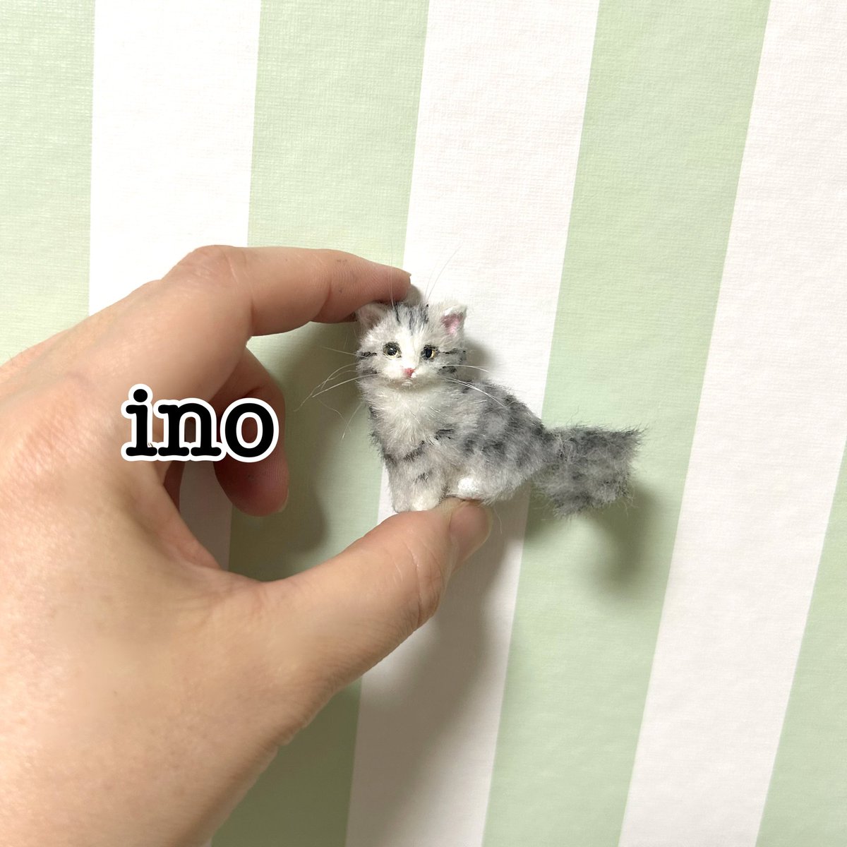 ten550724966459's tweet image. 指先サイズの子猫を作りました🐱
Handmade with wool and clay!
#miniaturecat #羊毛フェルト #猫好きさんと繋がりたい #tinycat