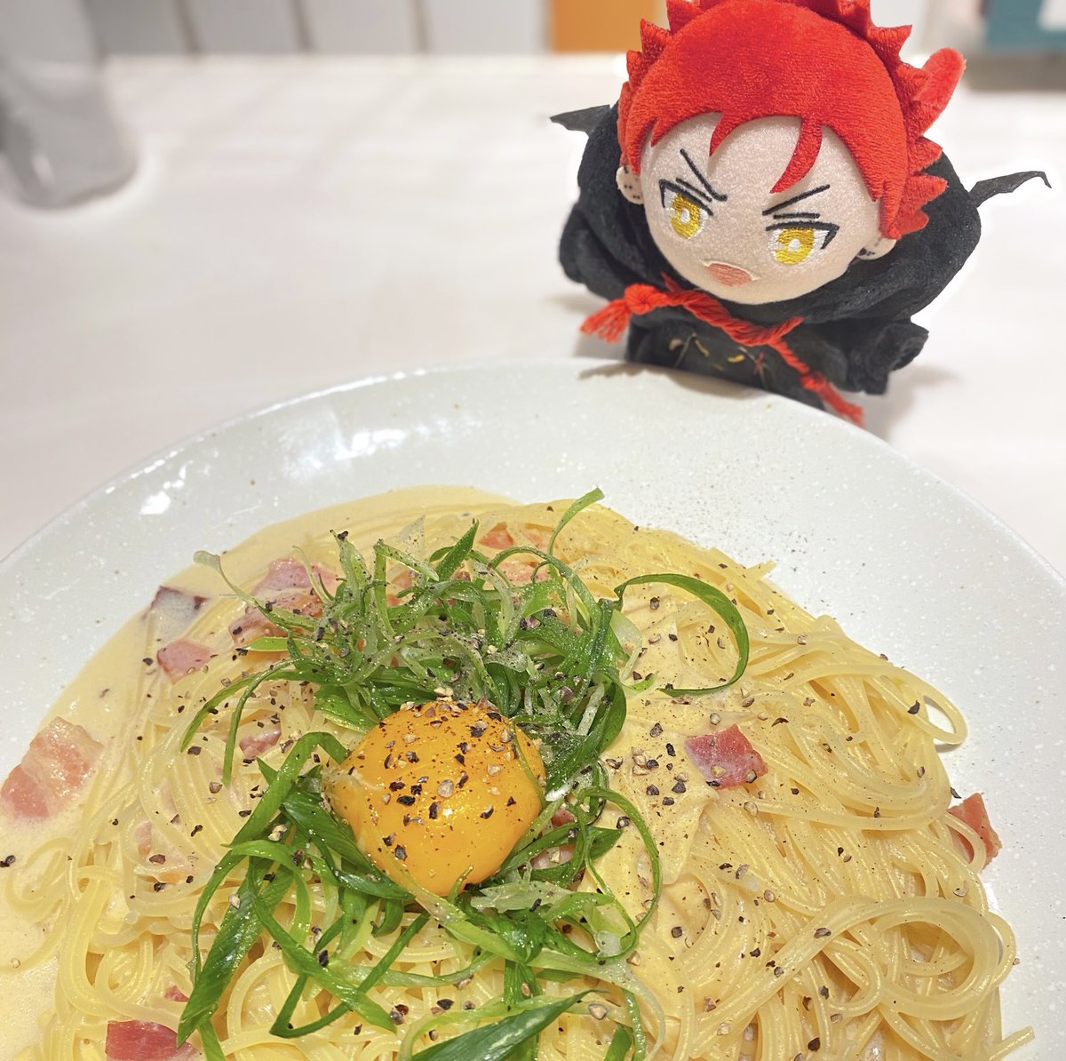 SeNNNui's tweet image. おなかすいたねぇ